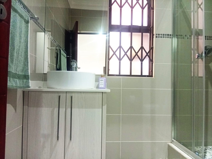 4 Bedroom Property for Sale in Heuwelsig Free State